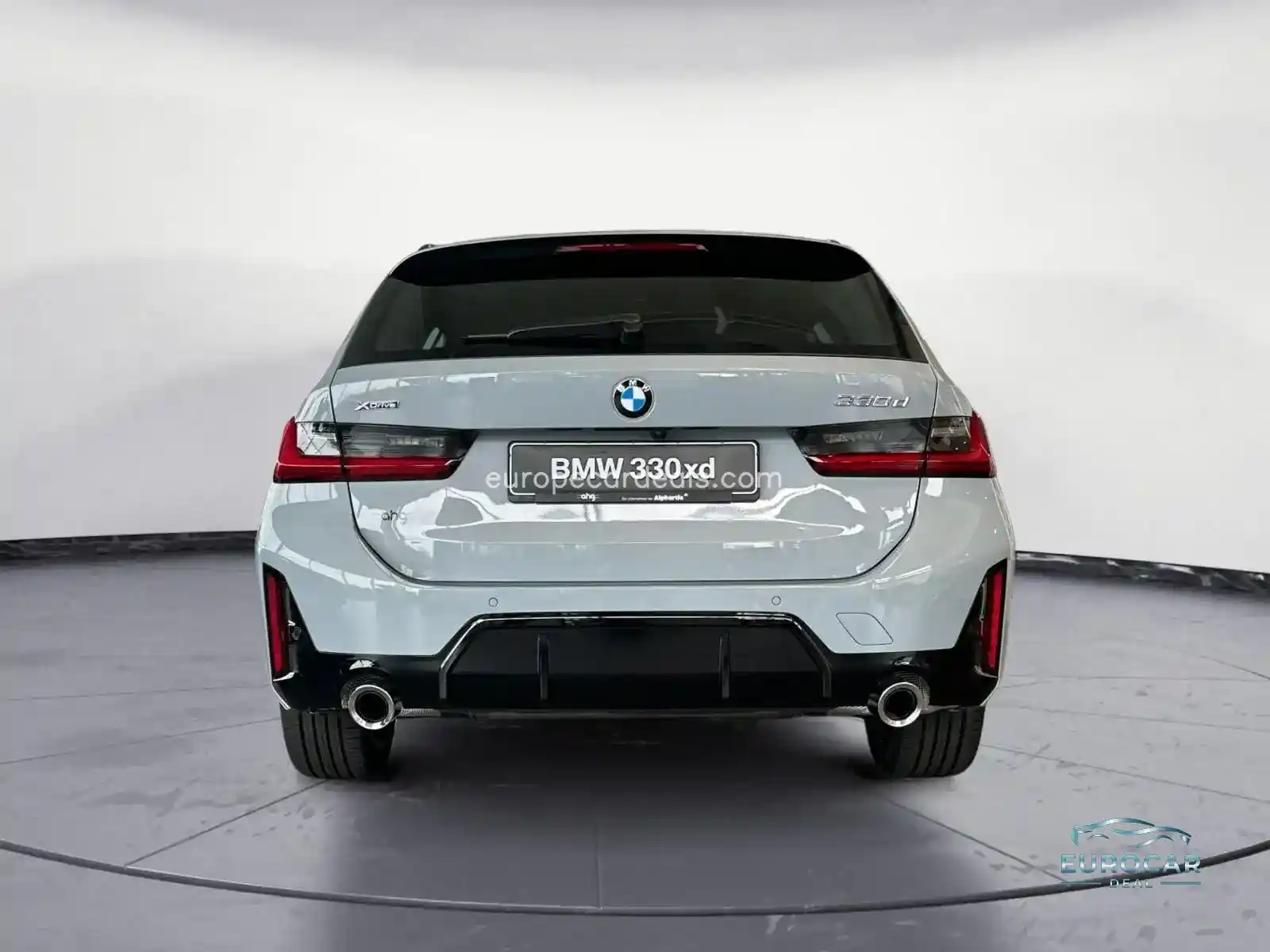 BMW 330