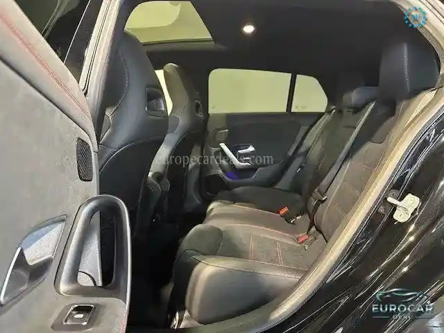 Mercedes-Benz CLA 180 Shooting Brake