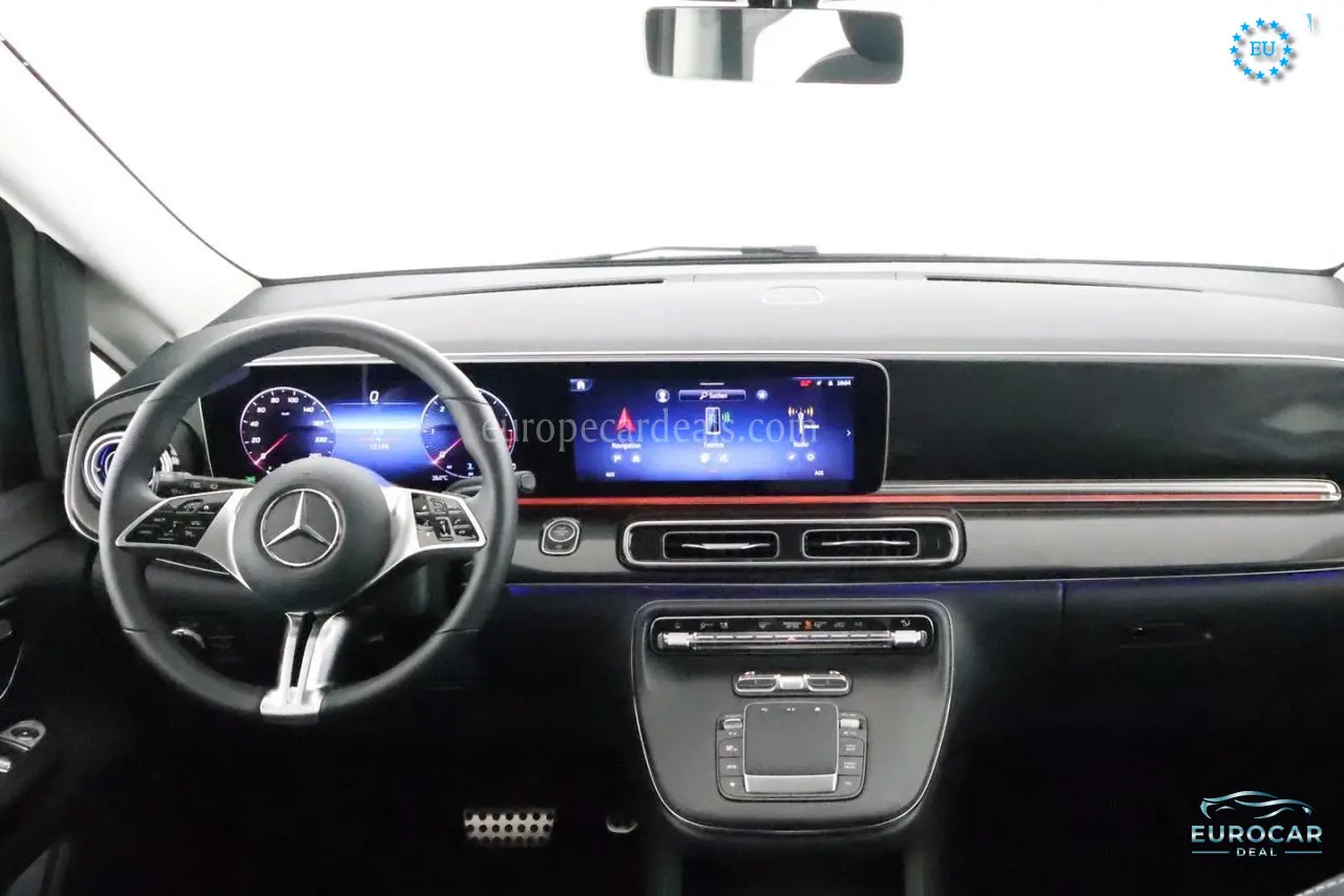 Mercedes-Benz V 220