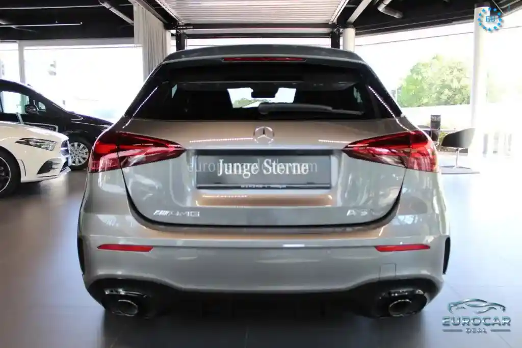 Mercedes-Benz A 35 AMG