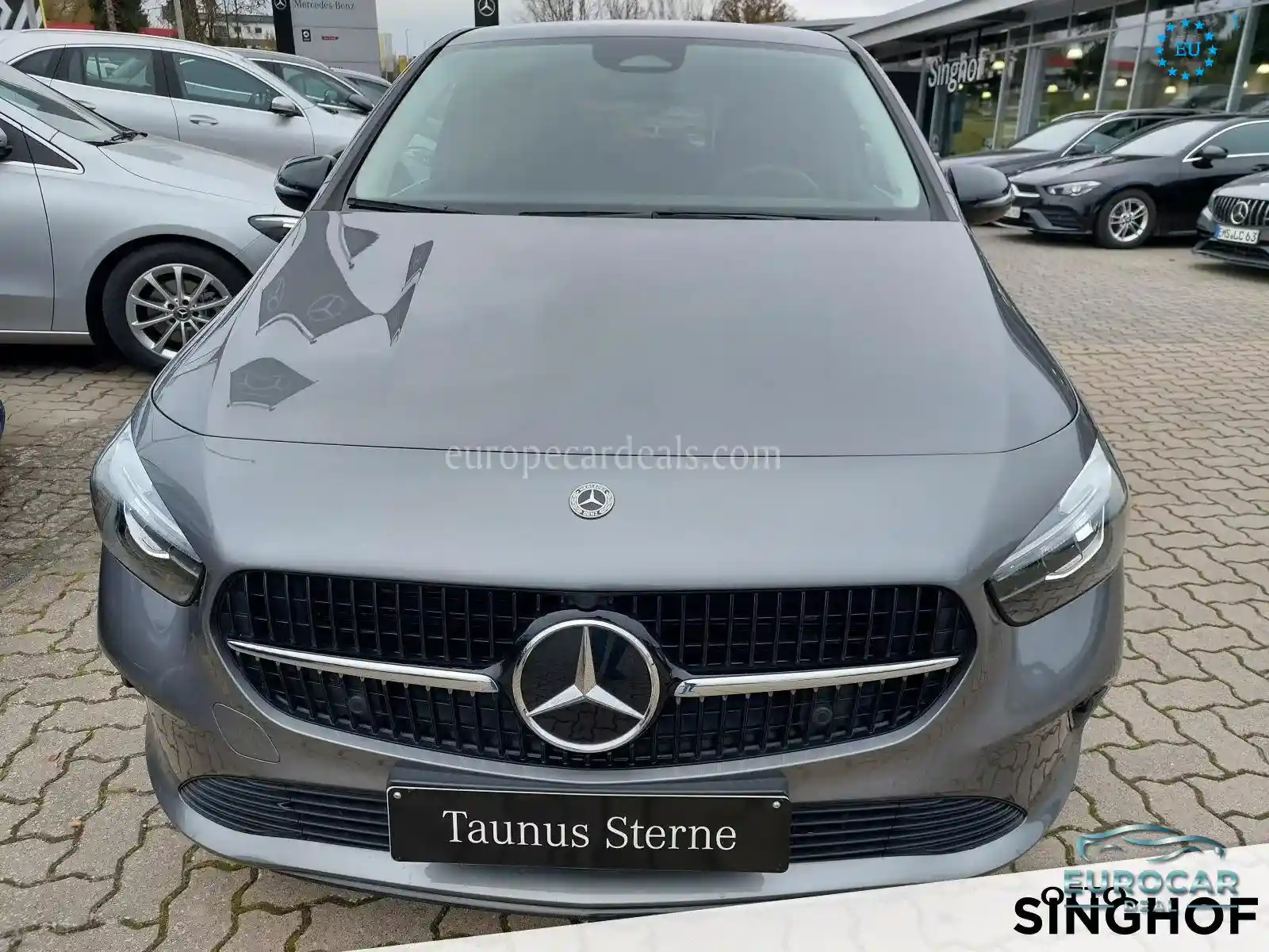 Mercedes-Benz B 220