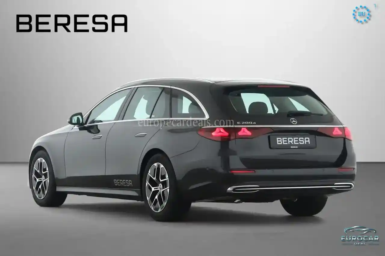 Mercedes-Benz E 200