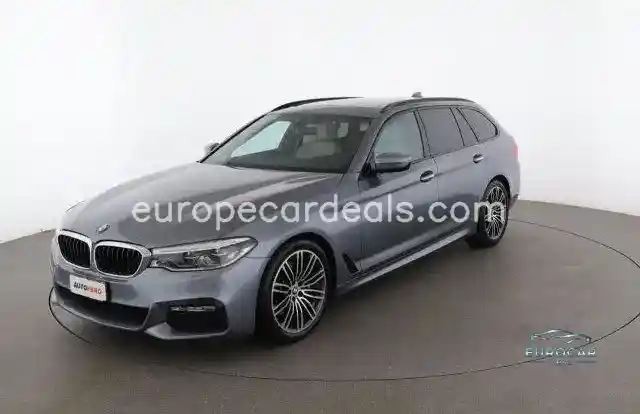 BMW 525