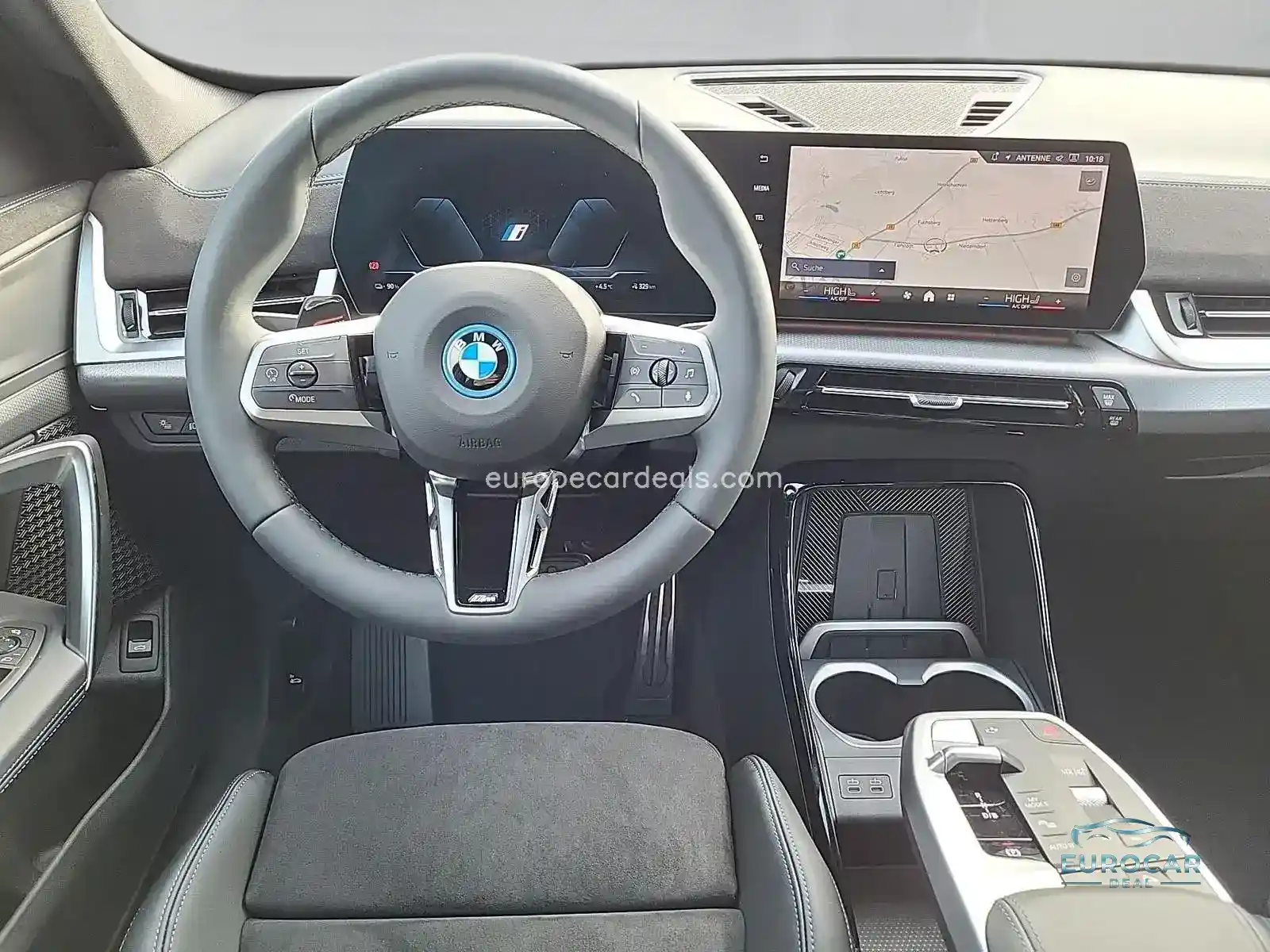 BMW iX1