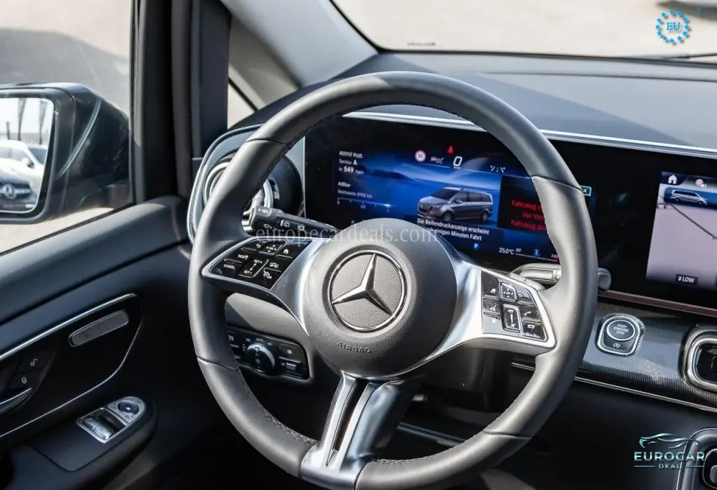 Mercedes-Benz V 220