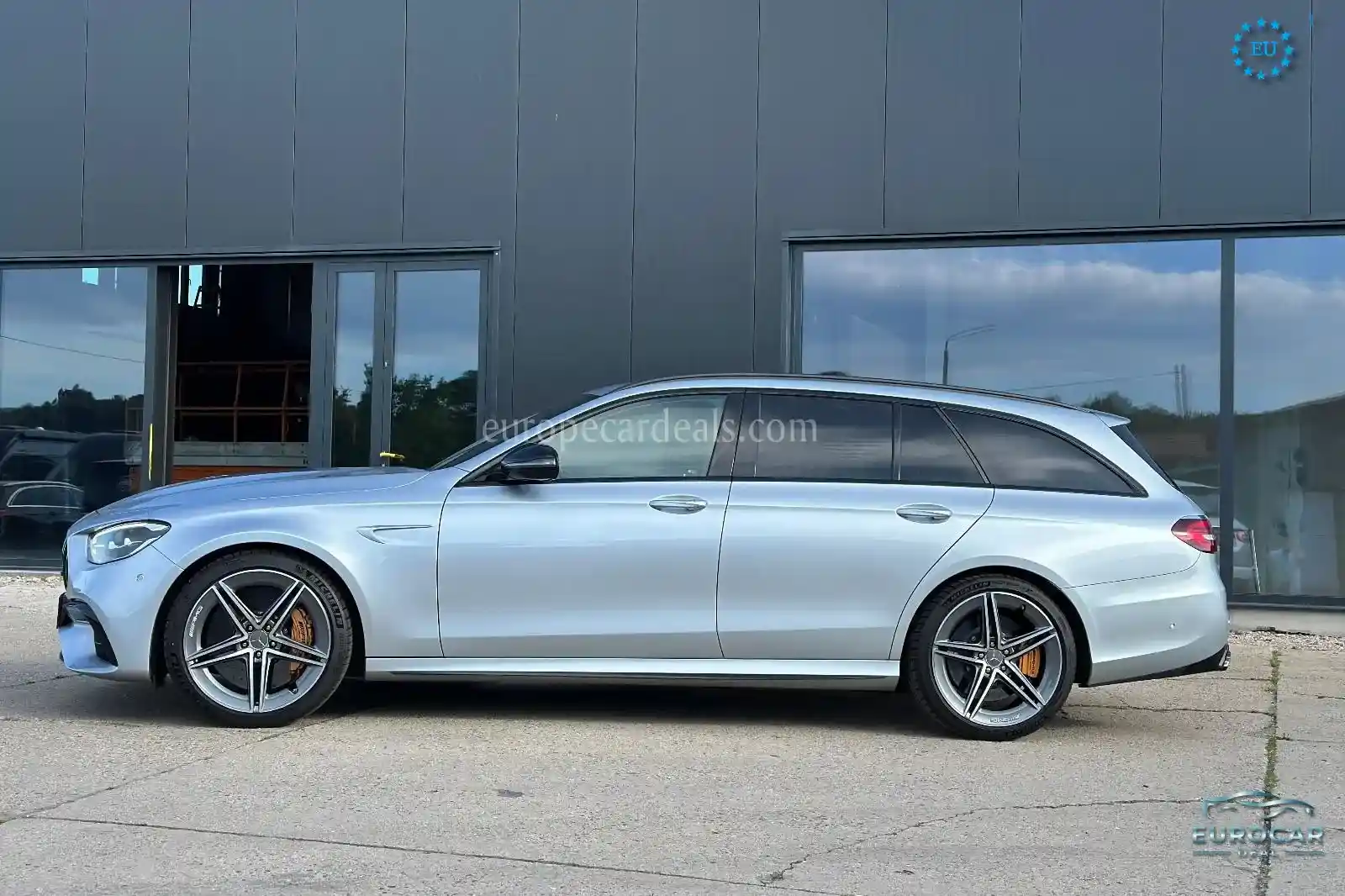 Mercedes-Benz E 63 AMG