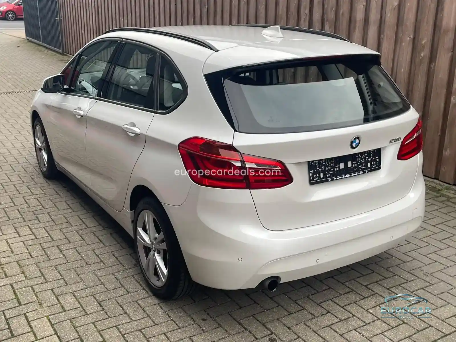 BMW 218