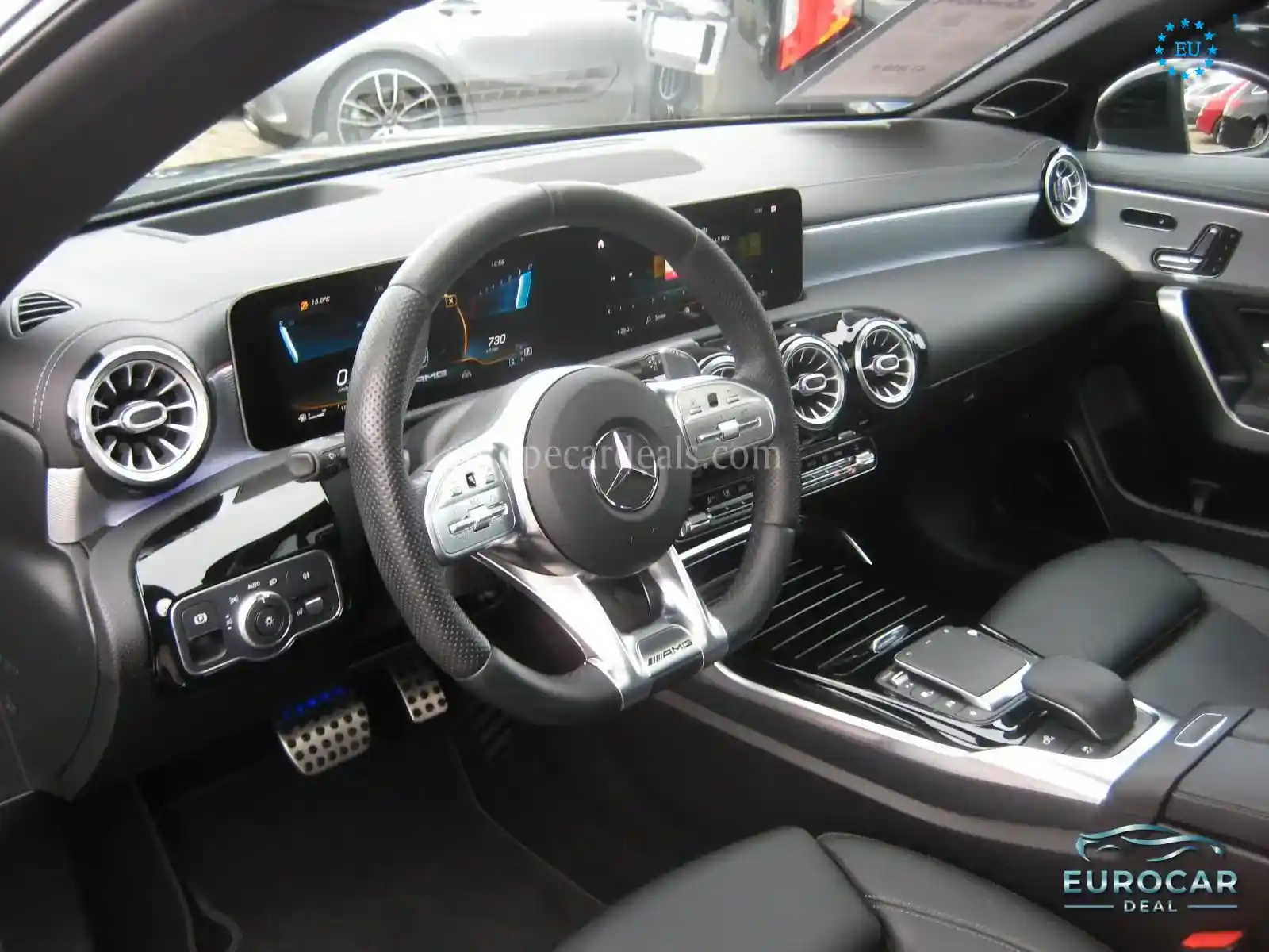 Mercedes-Benz CLA 45 AMG Shooting Brake