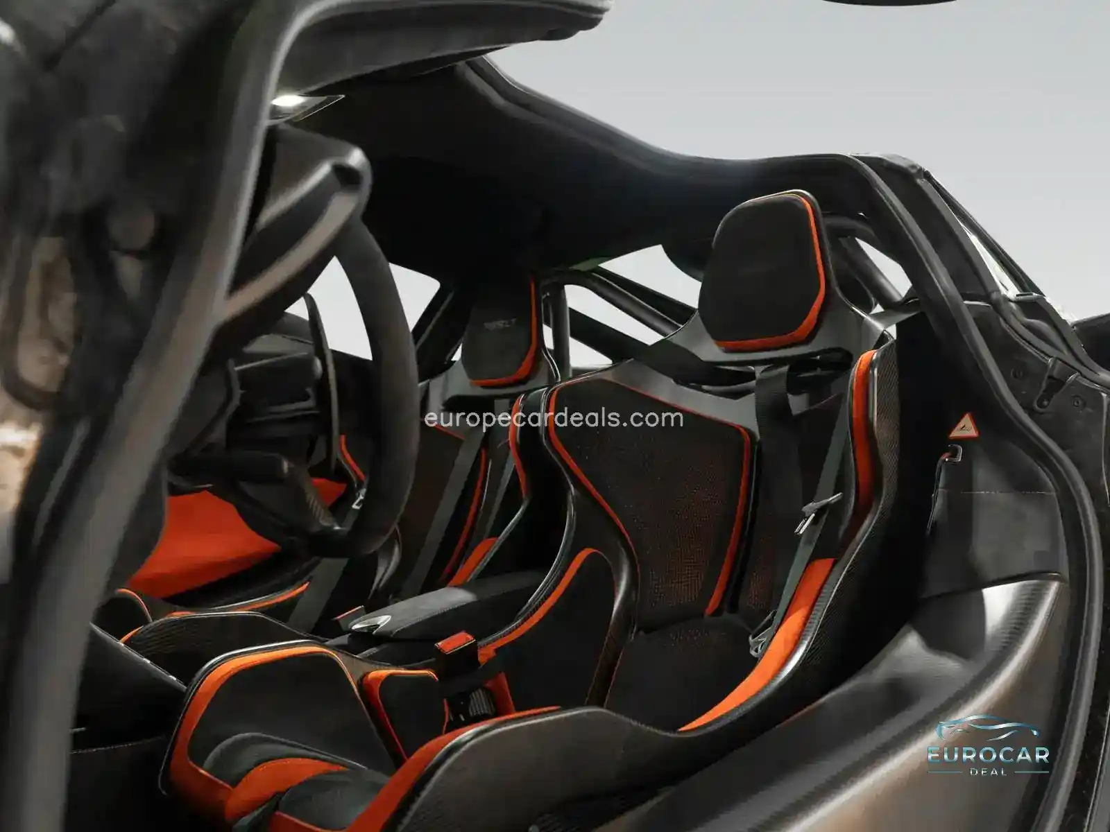 McLaren 765LT