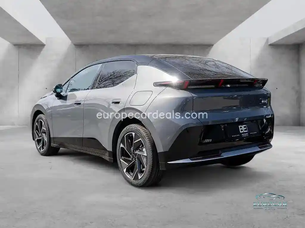 Lynk&Co 02