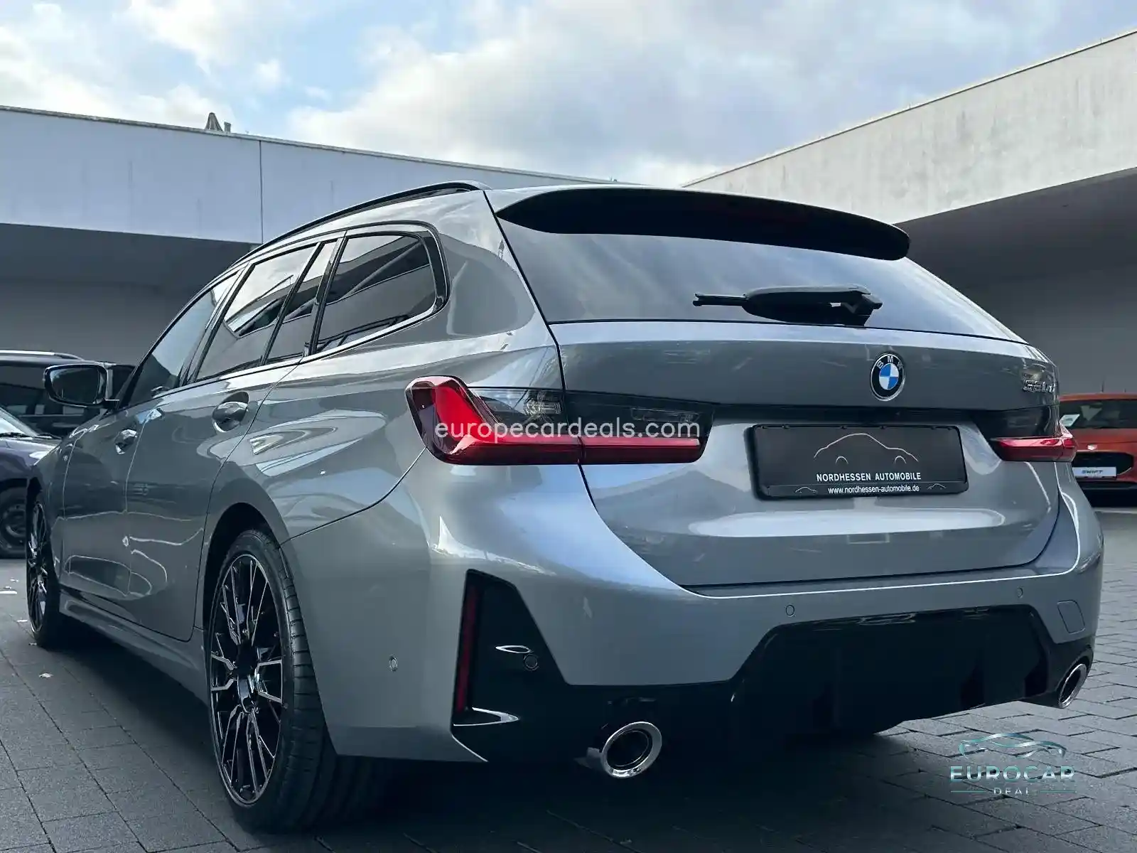 BMW 320