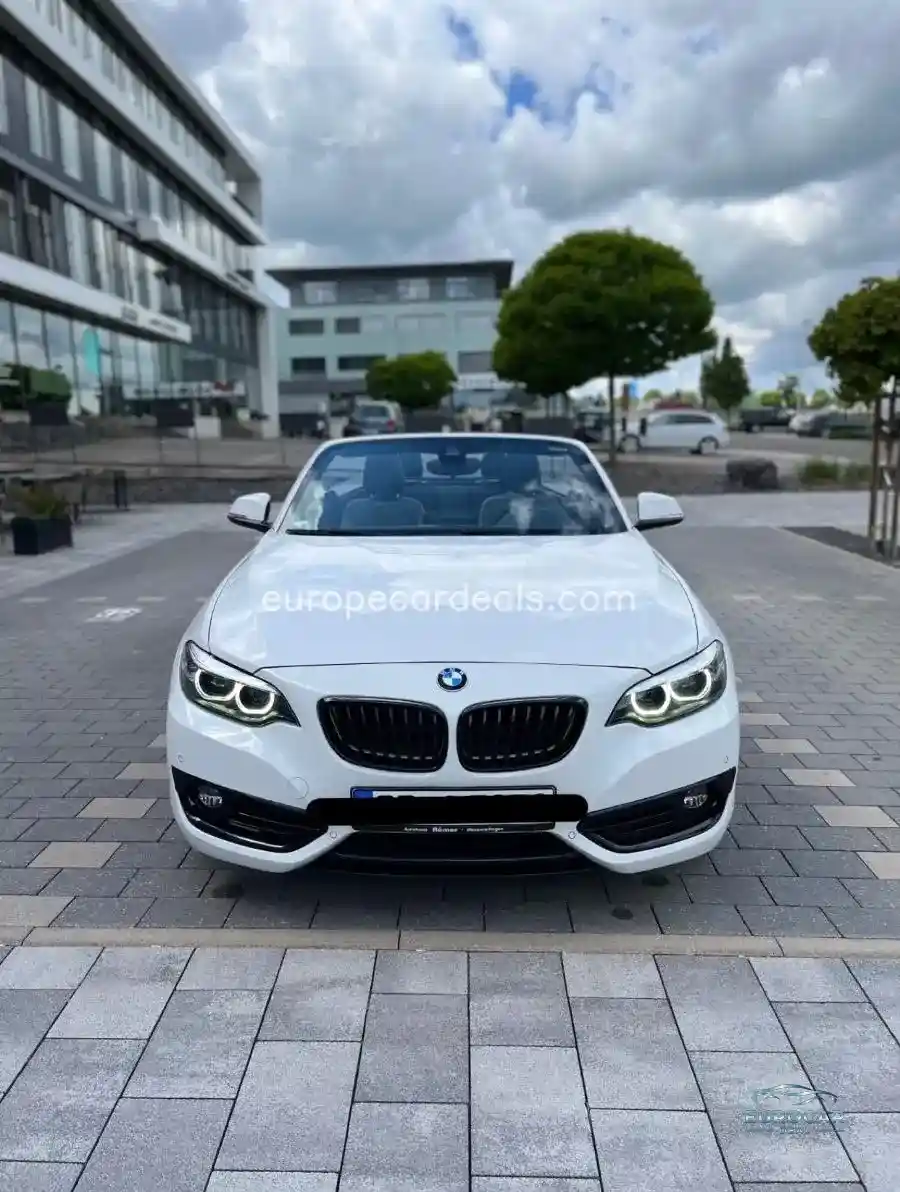 BMW 218
