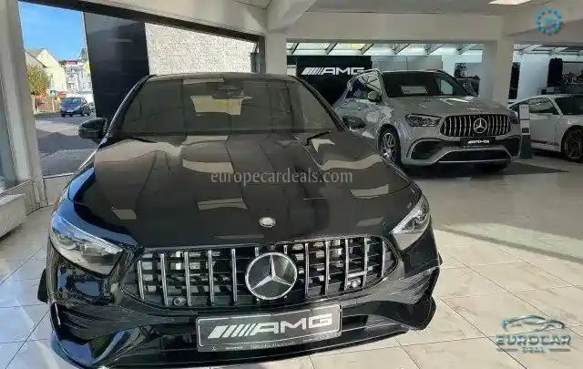 Mercedes-Benz A 35 AMG