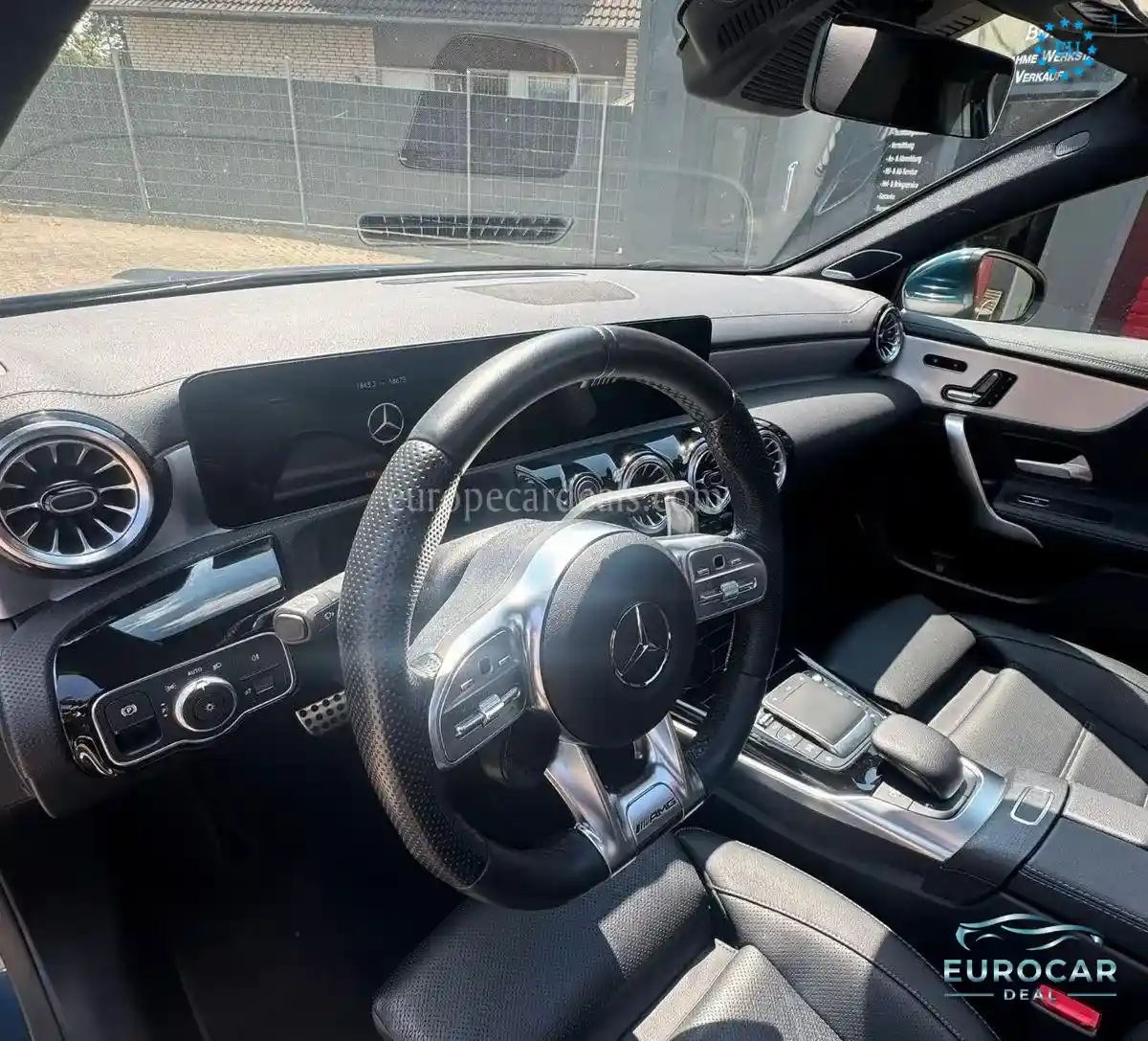 Mercedes-Benz A 45 AMG