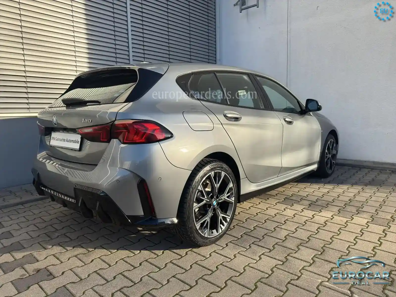 BMW 120