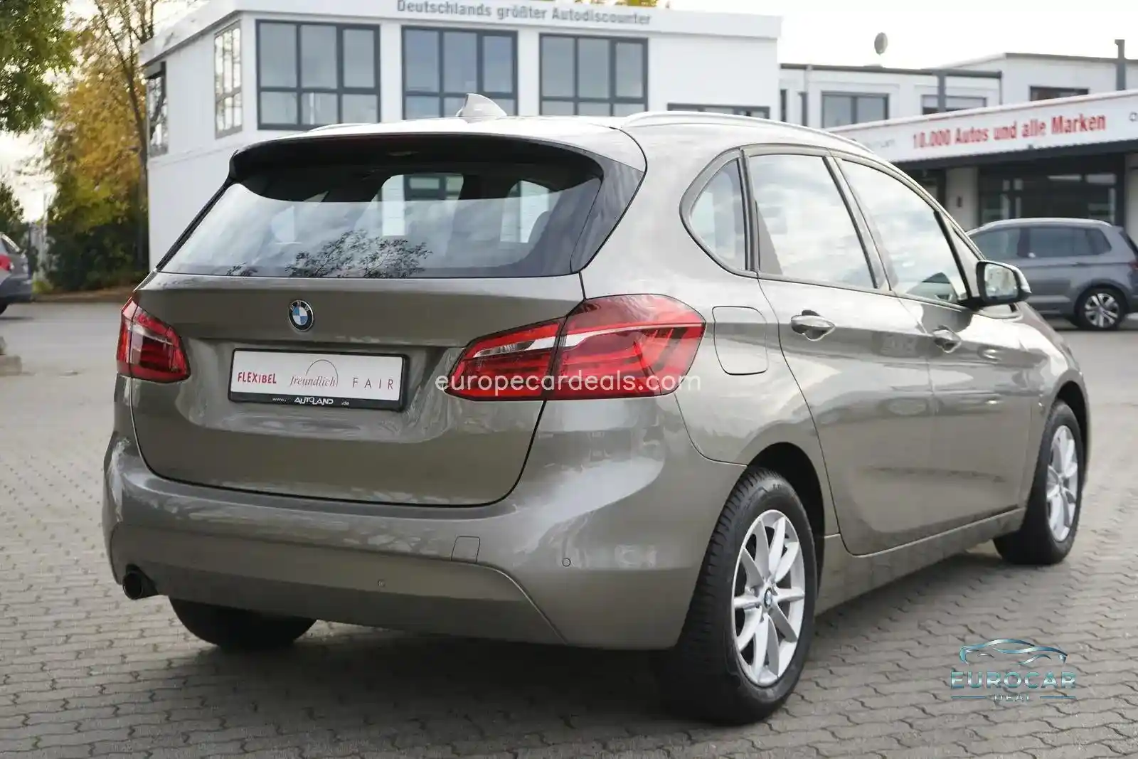 BMW 218