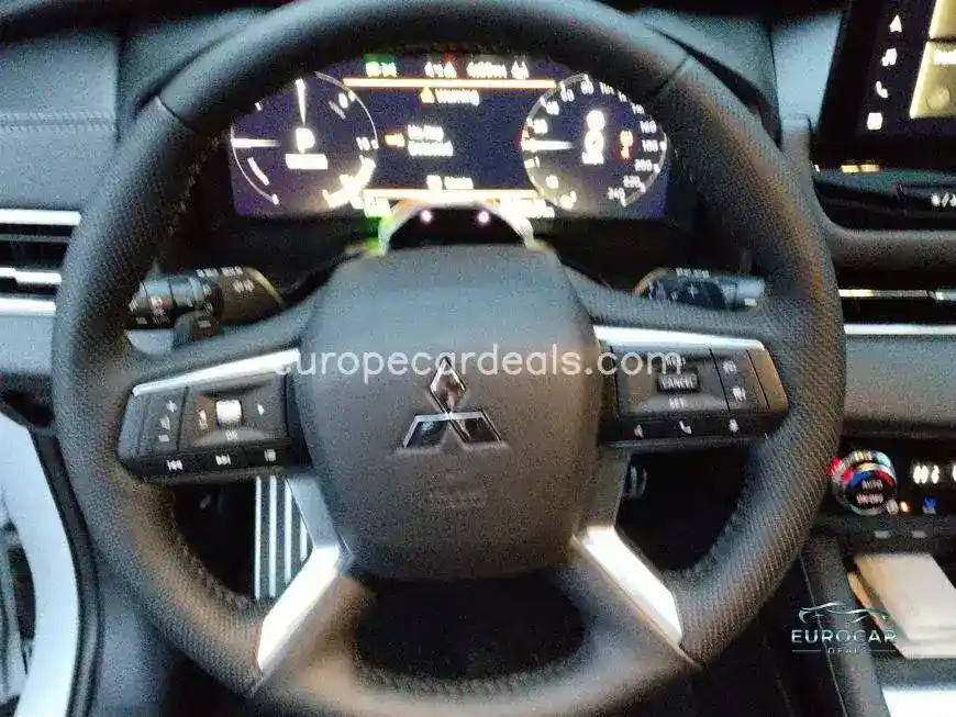 Mitsubishi Plug-in Hybrid Outlander