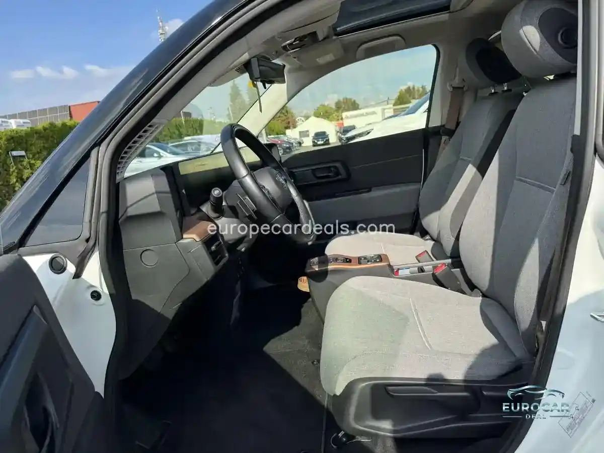 Honda e