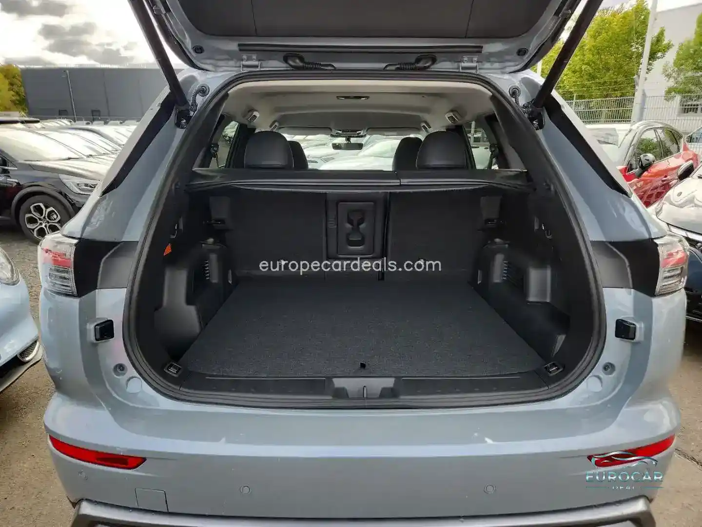 Mitsubishi Plug-in Hybrid Outlander
