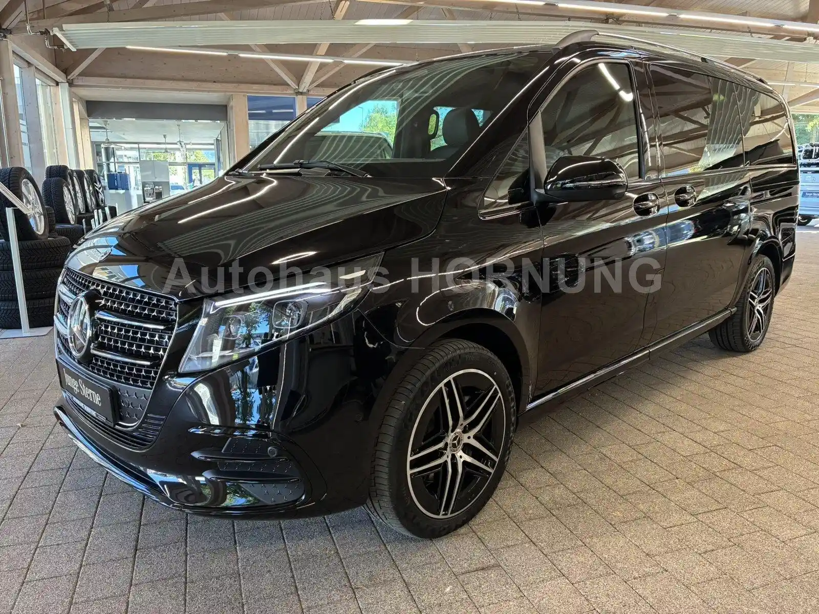 Mercedes-Benz V 250