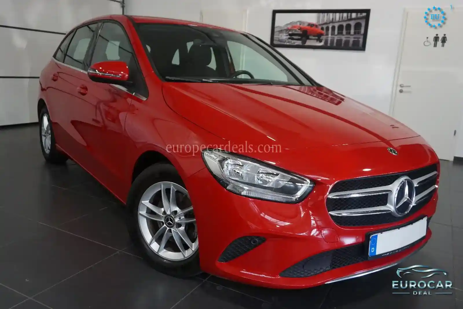 Mercedes-Benz B 180