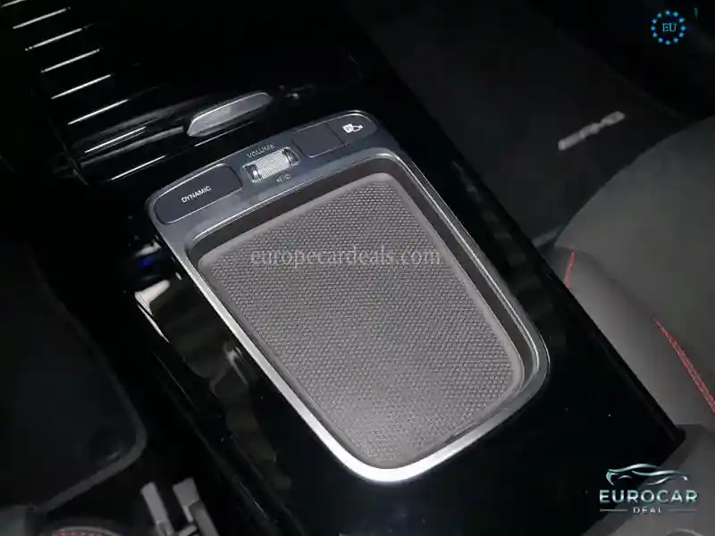 Mercedes-Benz A 35 AMG