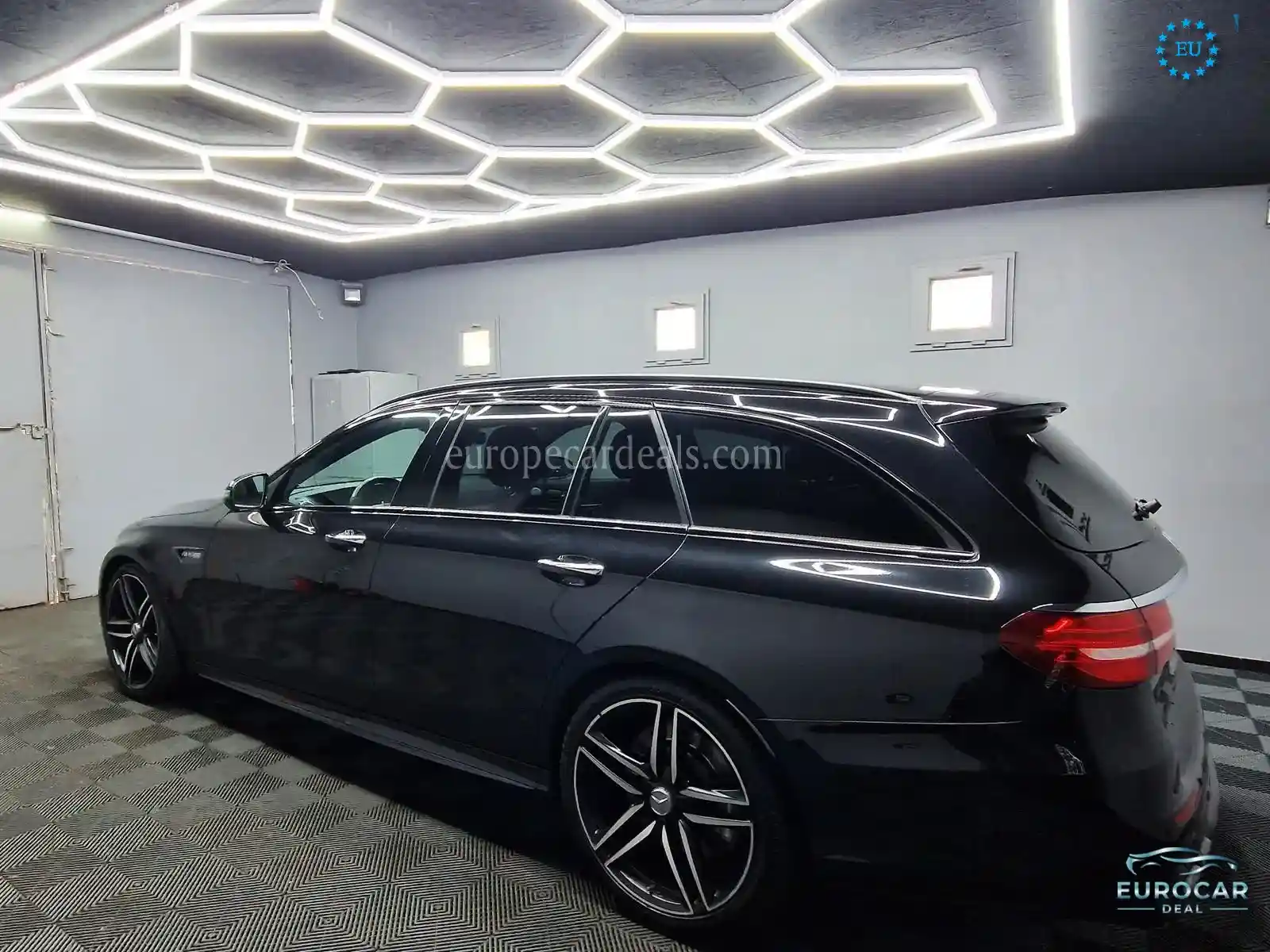 Mercedes-Benz E 63 AMG