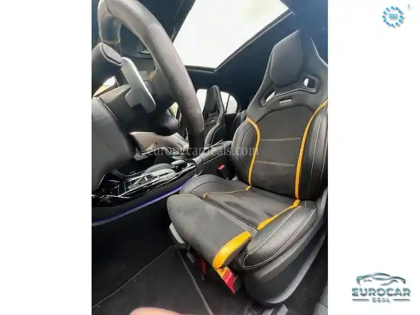 Mercedes-Benz A 45 AMG