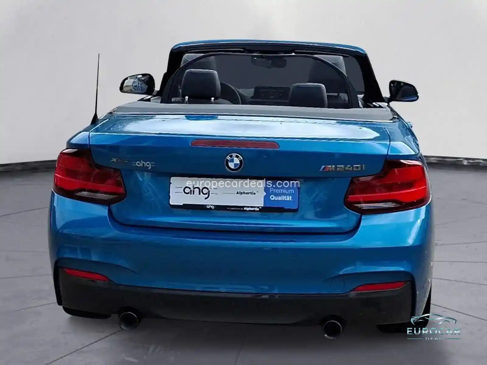 BMW M240i