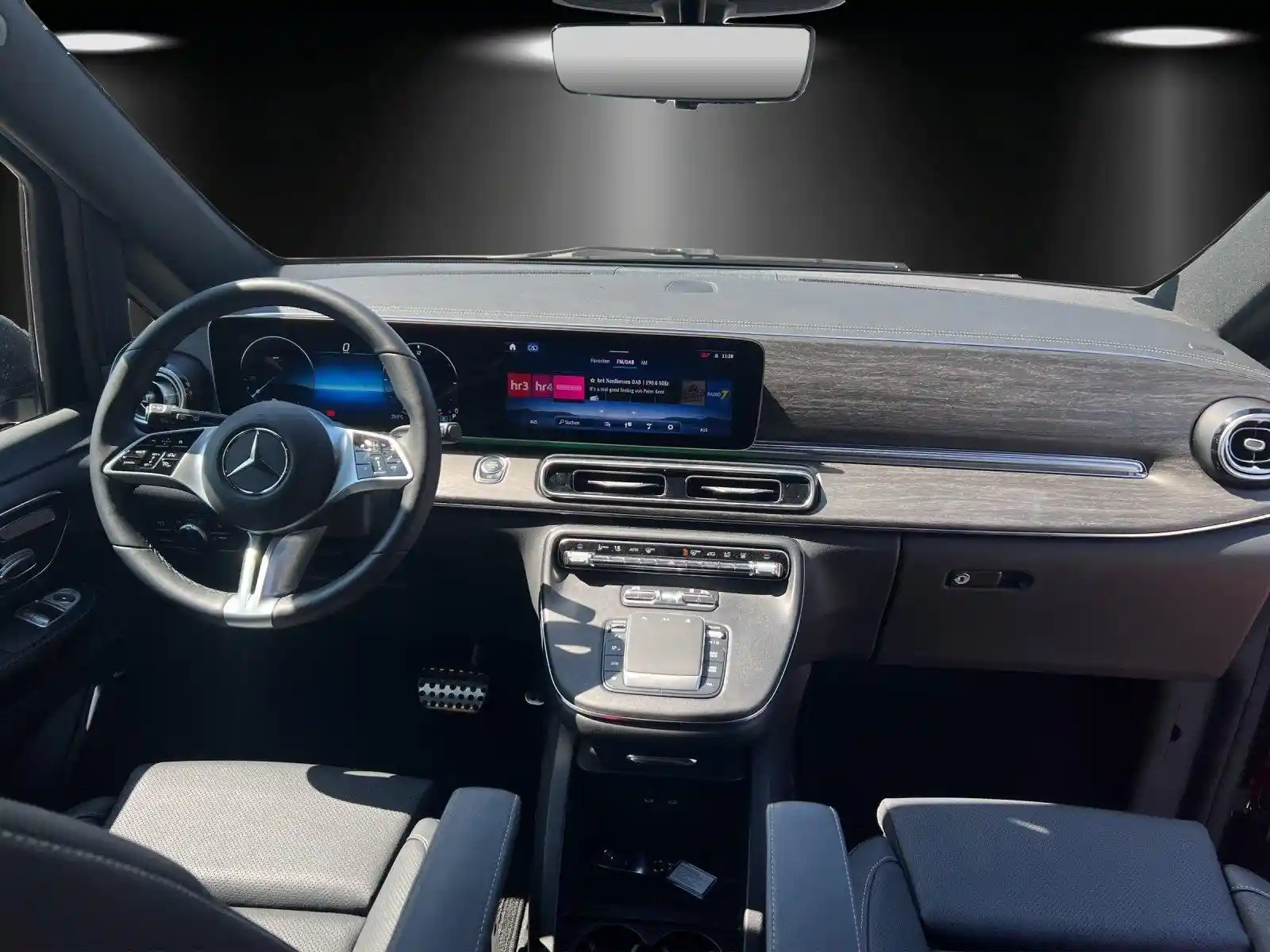 Mercedes-Benz V 250