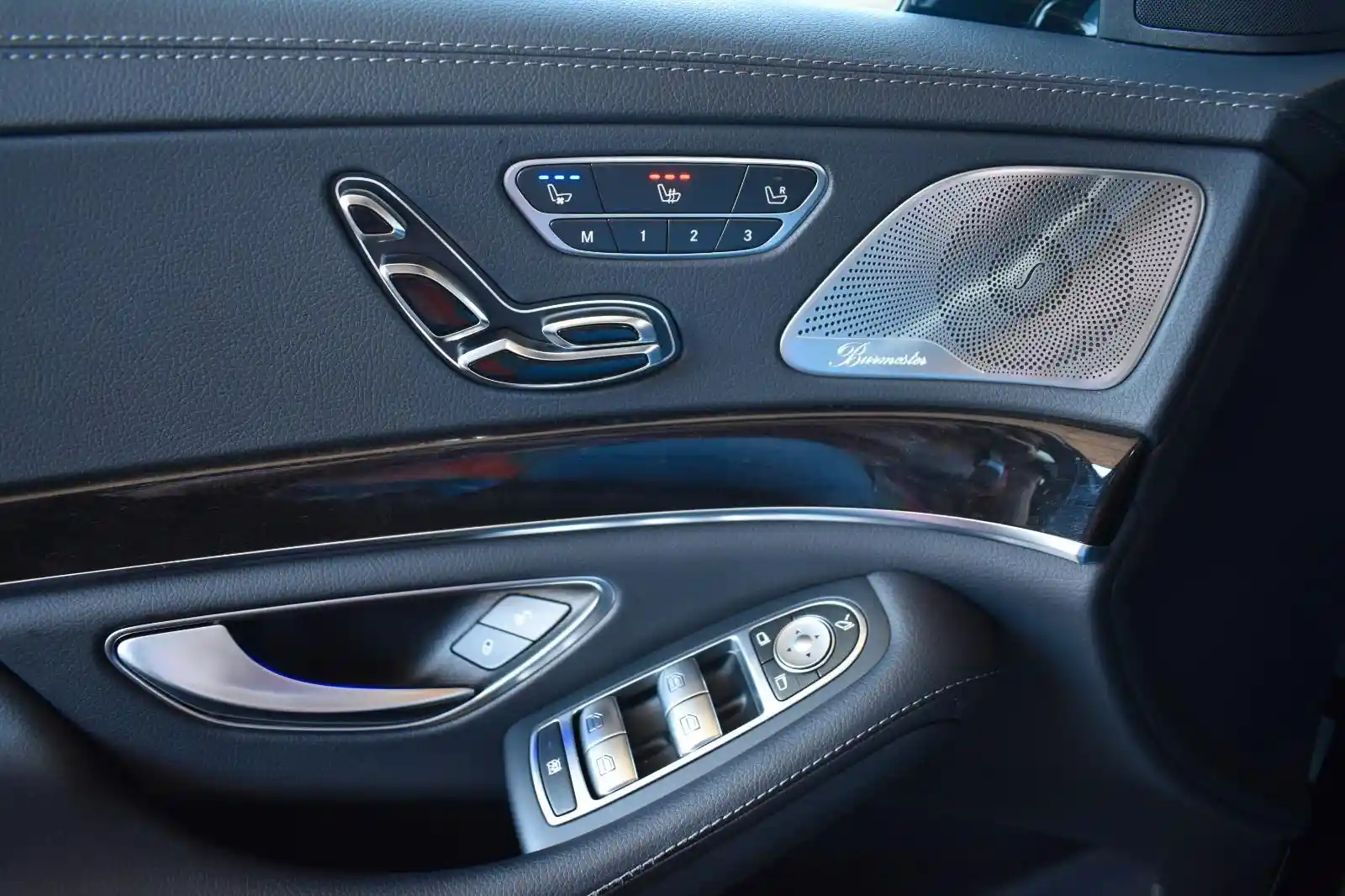 Mercedes-Benz S 500