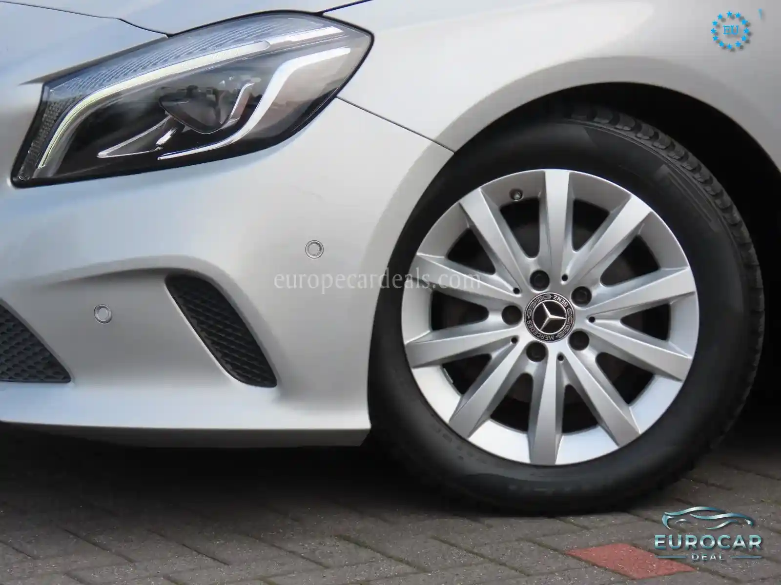 Mercedes-Benz A 180