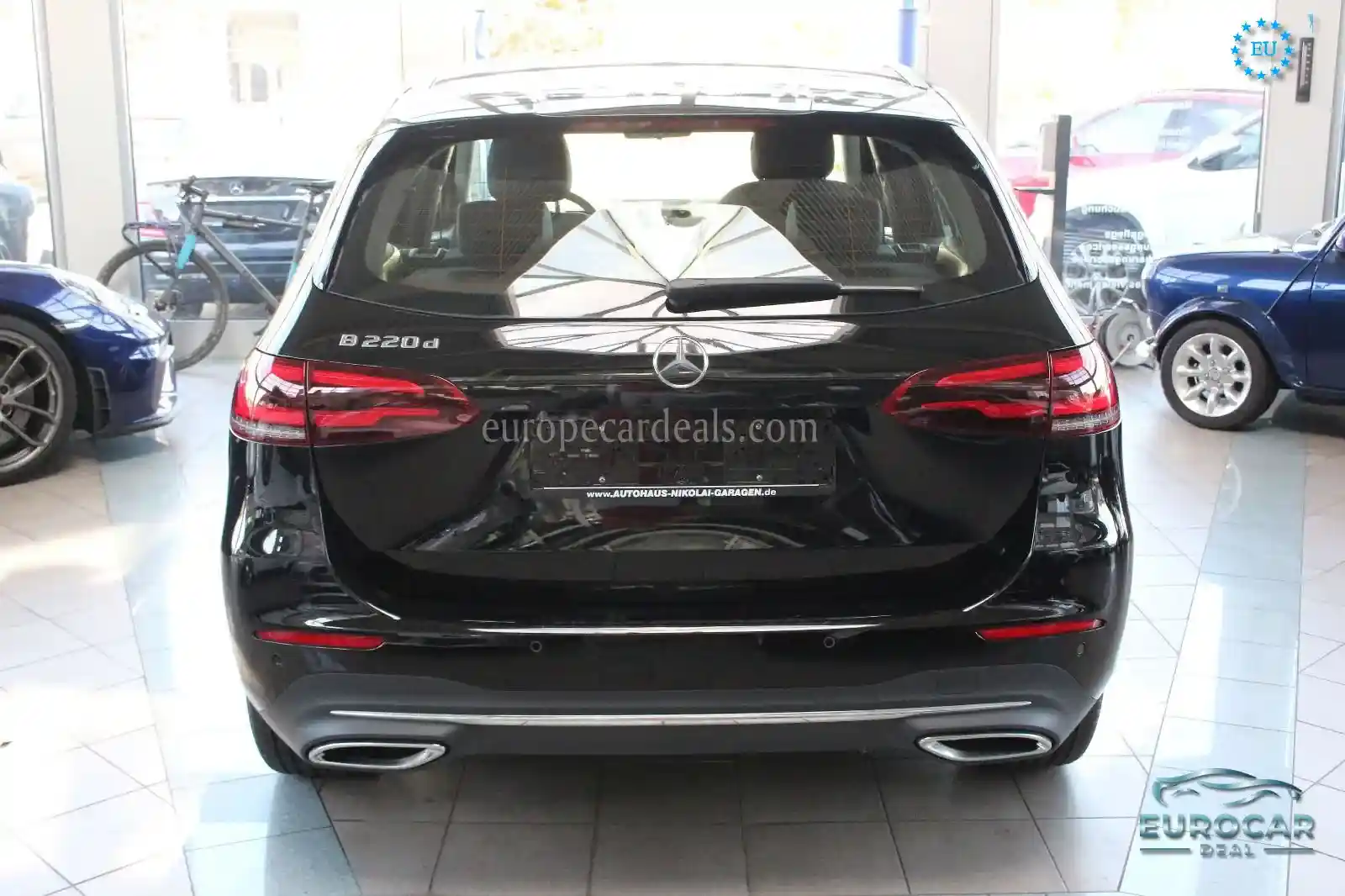 Mercedes-Benz B 220