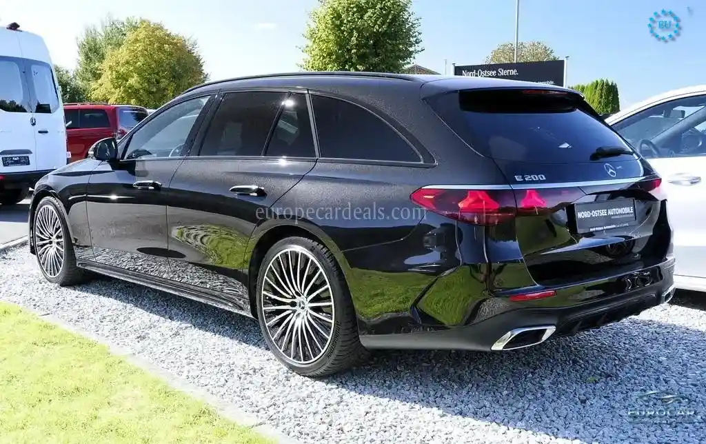 Mercedes-Benz E 200