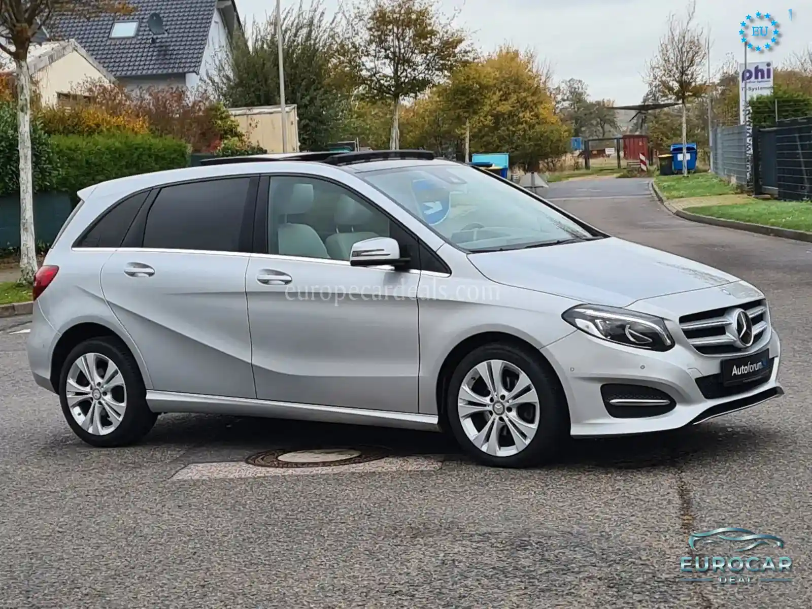 Mercedes-Benz B 220