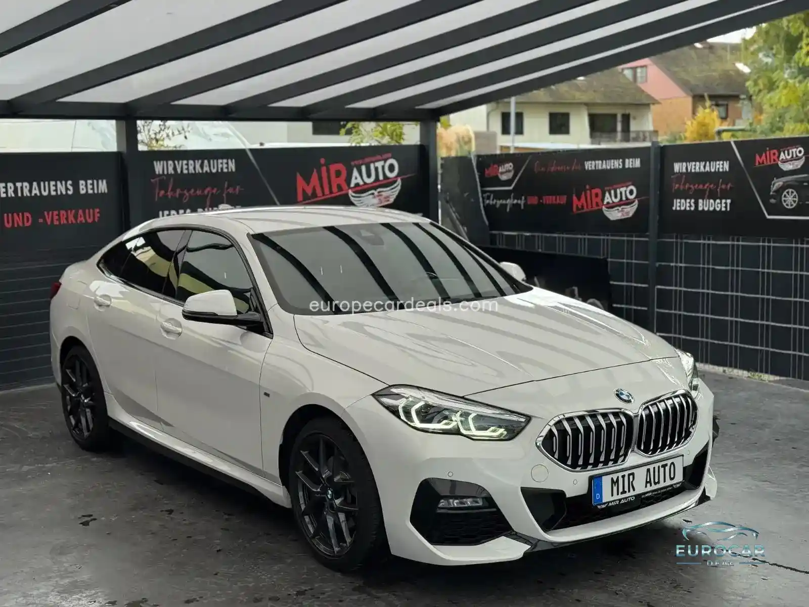 BMW 218