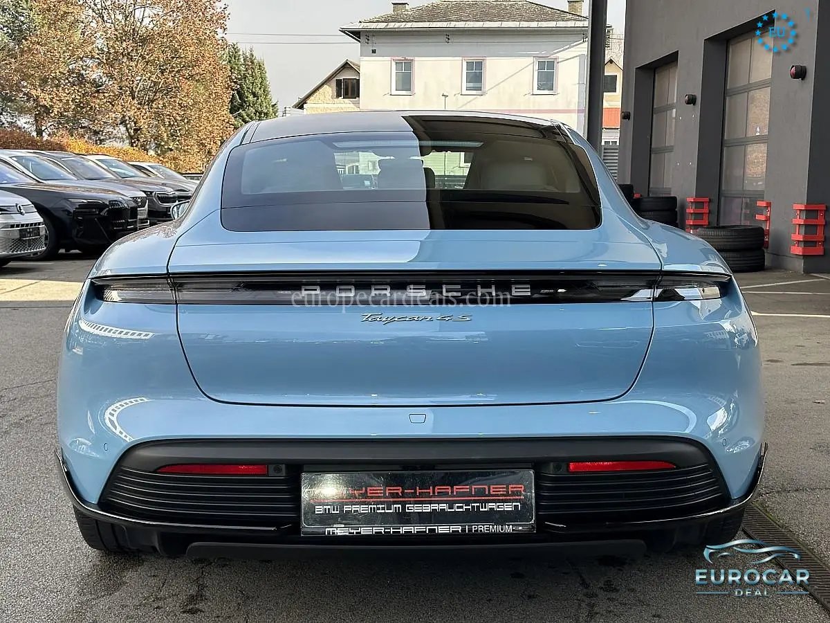 Porsche Taycan