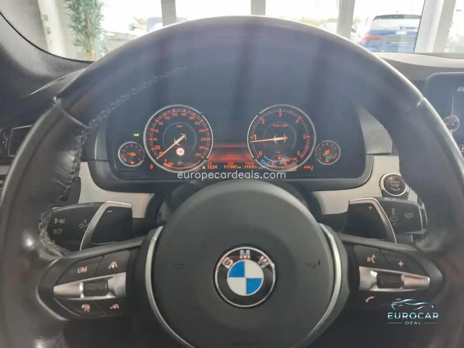 BMW 525
