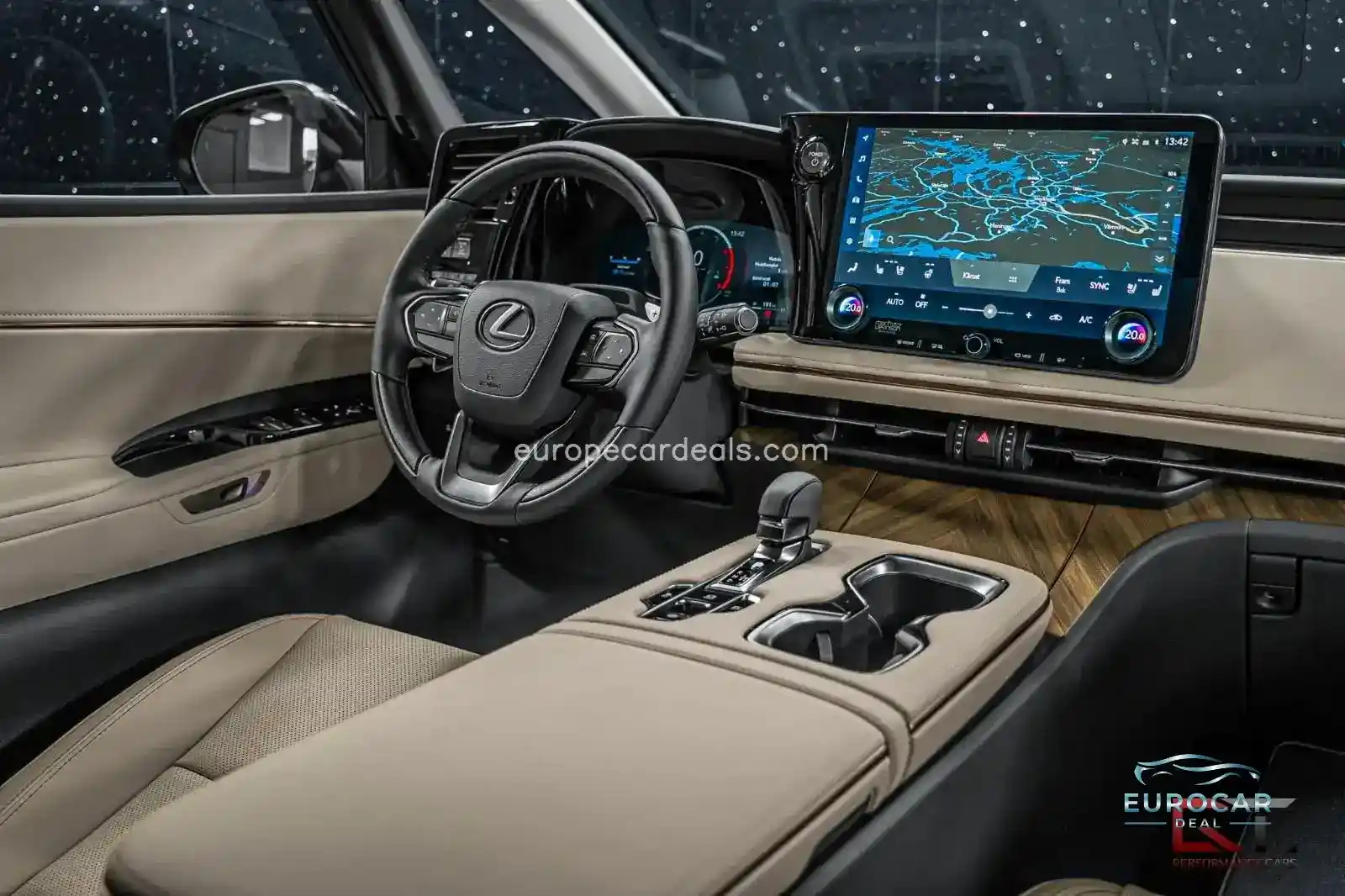 Lexus LM