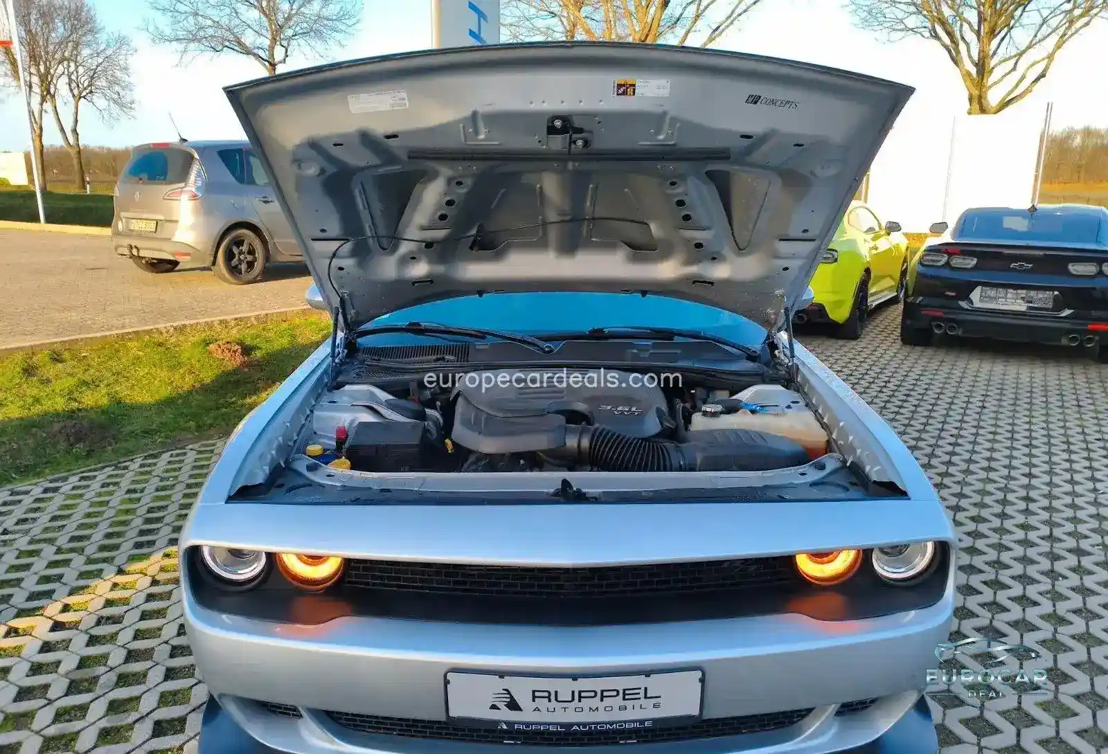 Dodge Challenger