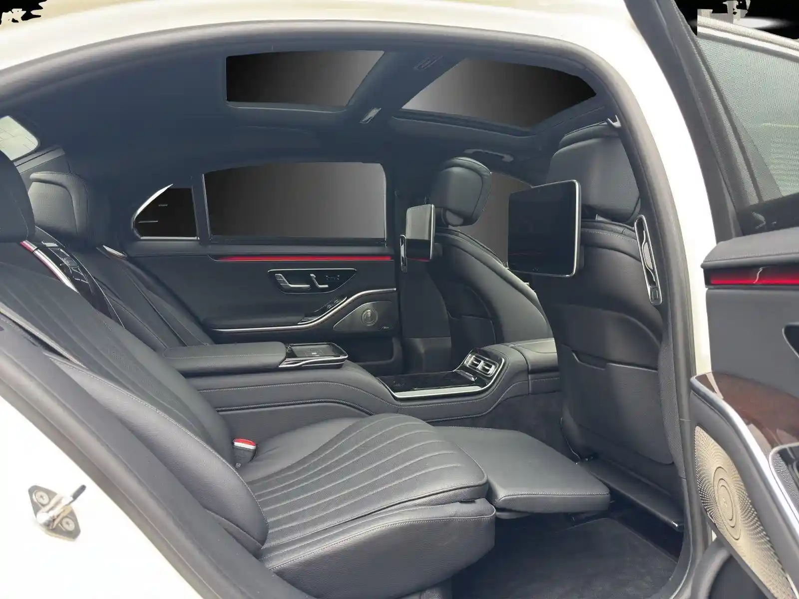 Mercedes-Benz S 500