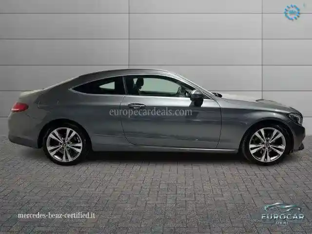 Mercedes-Benz C 220