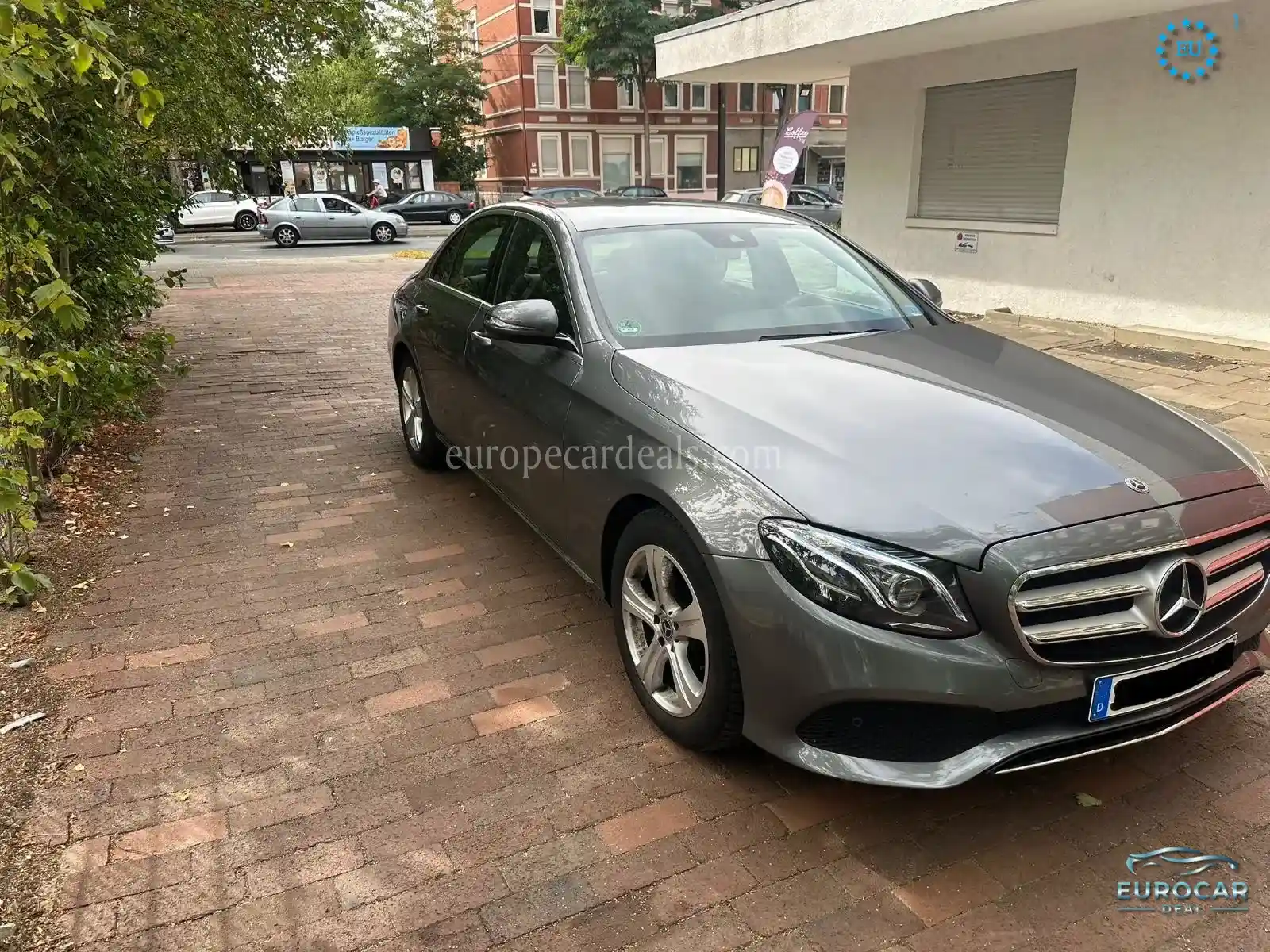 Mercedes-Benz E 200