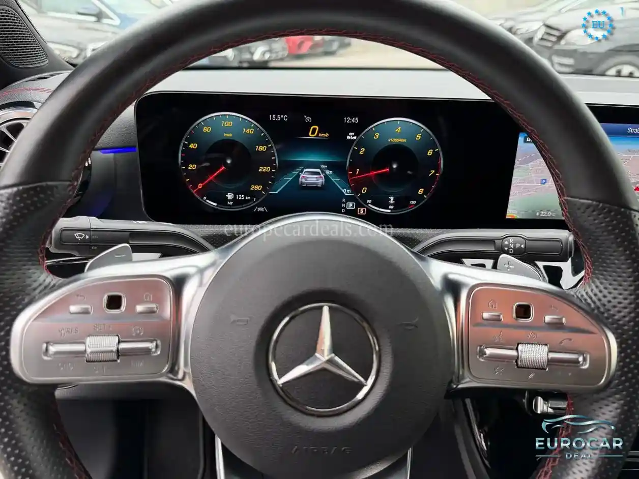 Mercedes-Benz CLA 200
