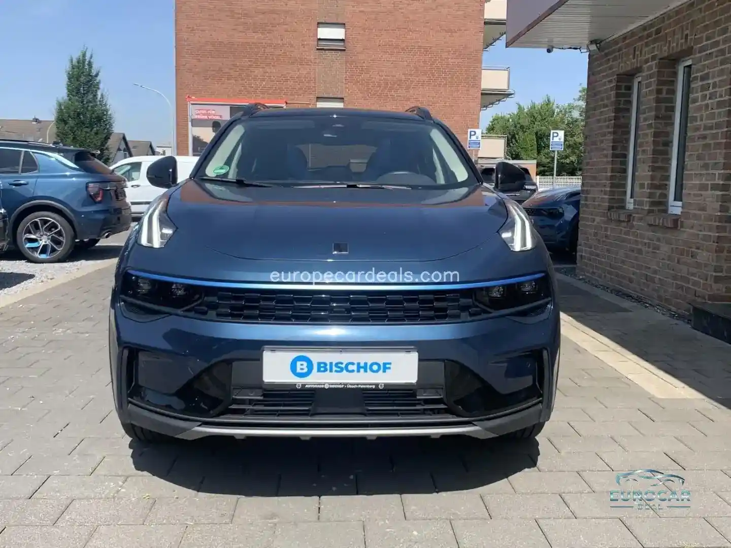 Lynk&Co 01