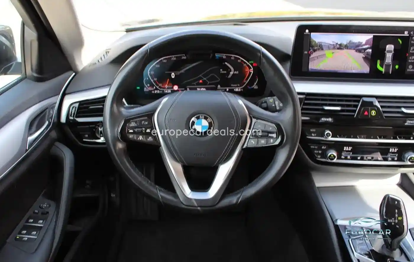 BMW 520