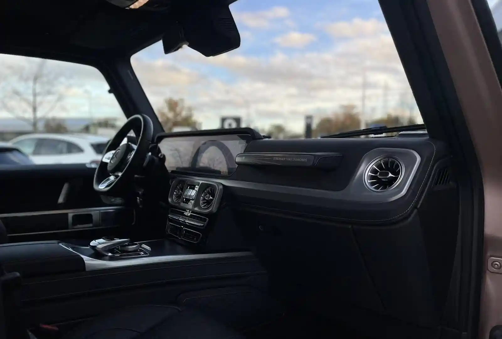 Mercedes-Benz G 500