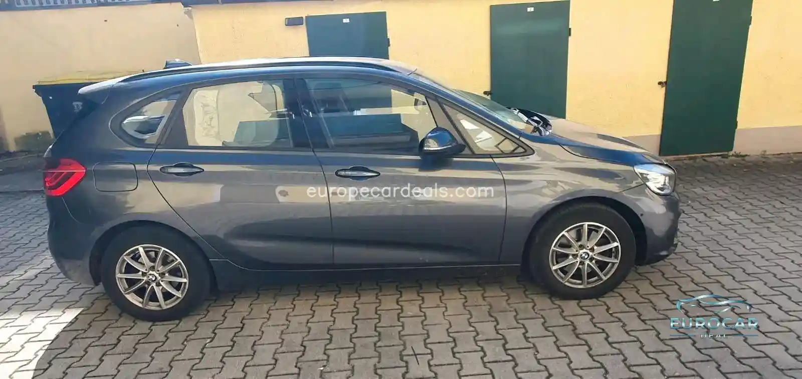 BMW 218