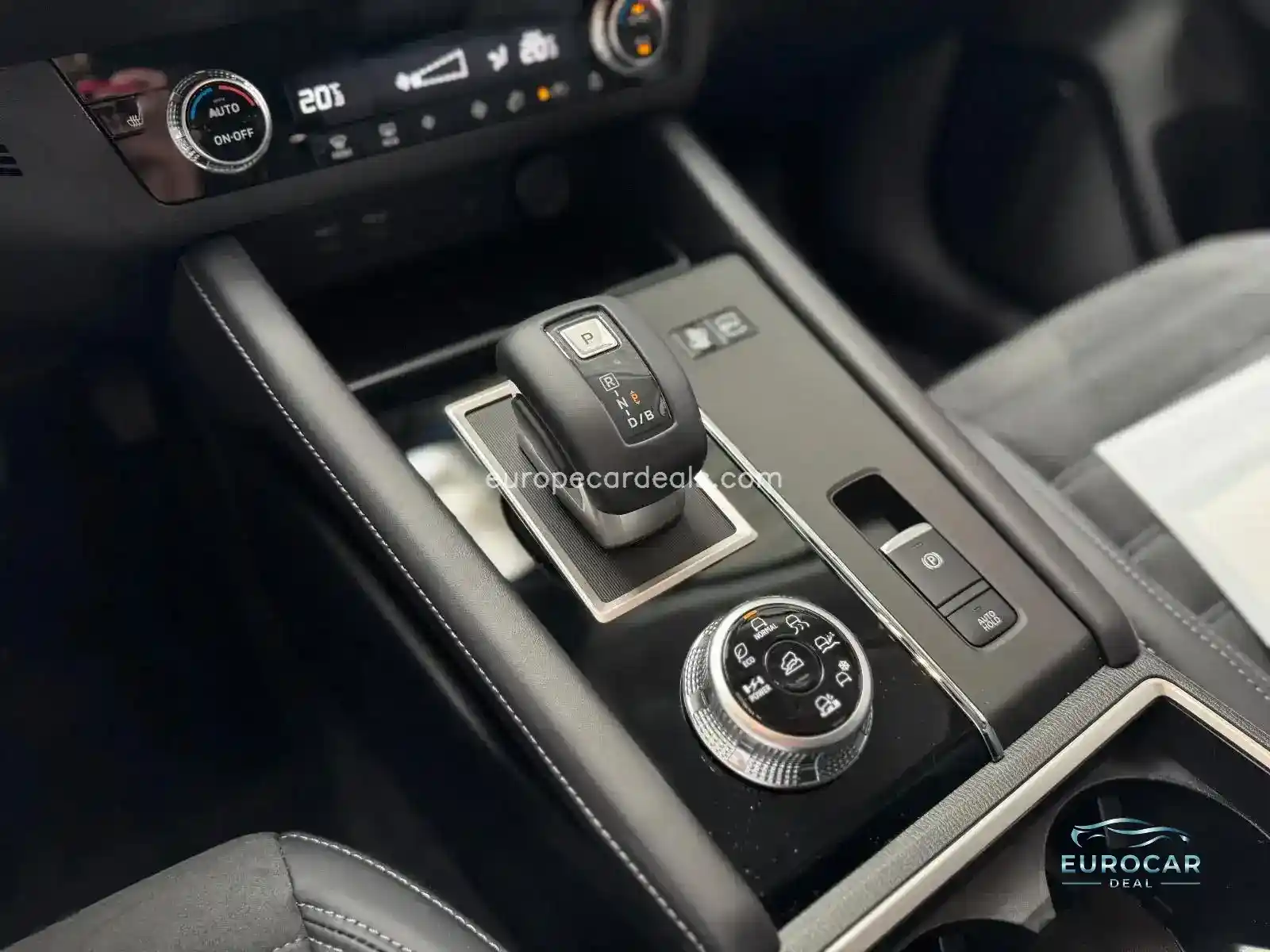 Mitsubishi Plug-in Hybrid Outlander