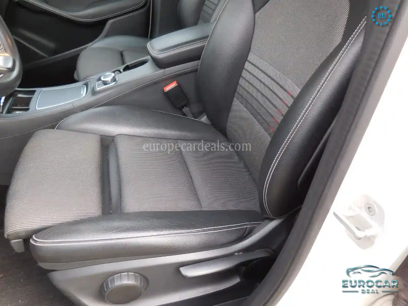 Mercedes-Benz B 220